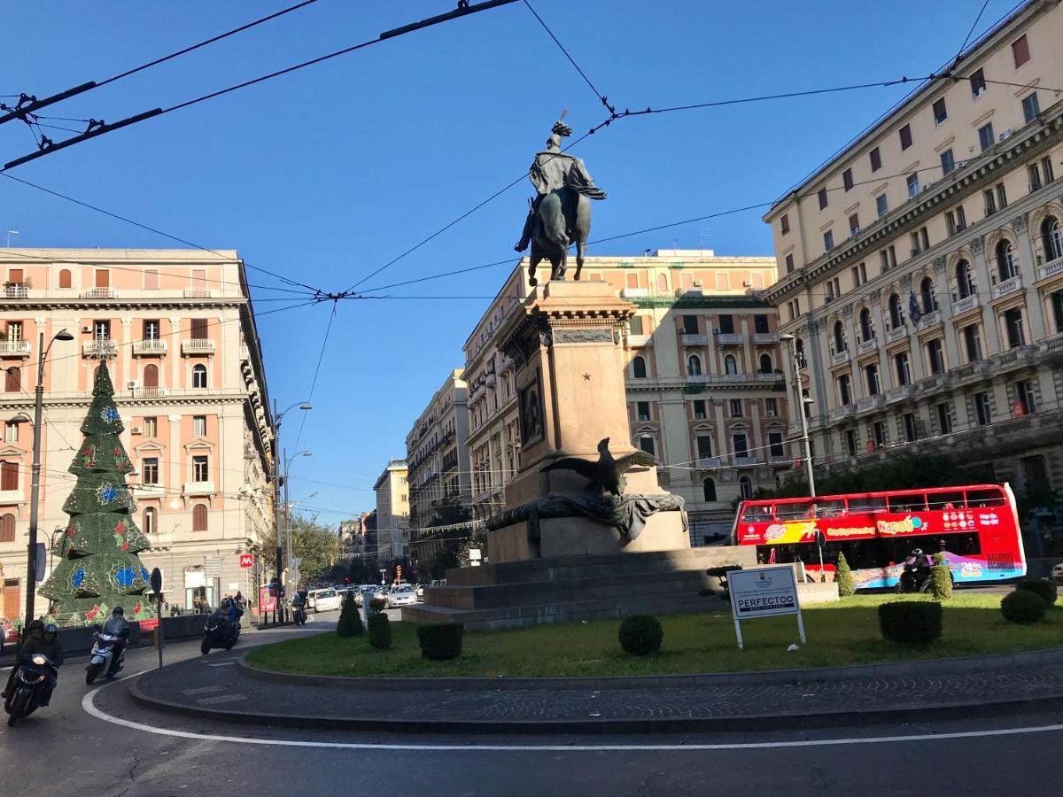 Oscar Apartment Neapol Zewnętrze zdjęcie
