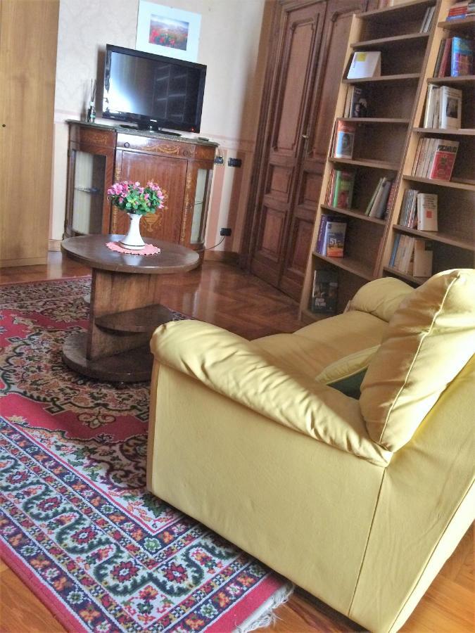 Oscar Apartment Neapol Zewnętrze zdjęcie
